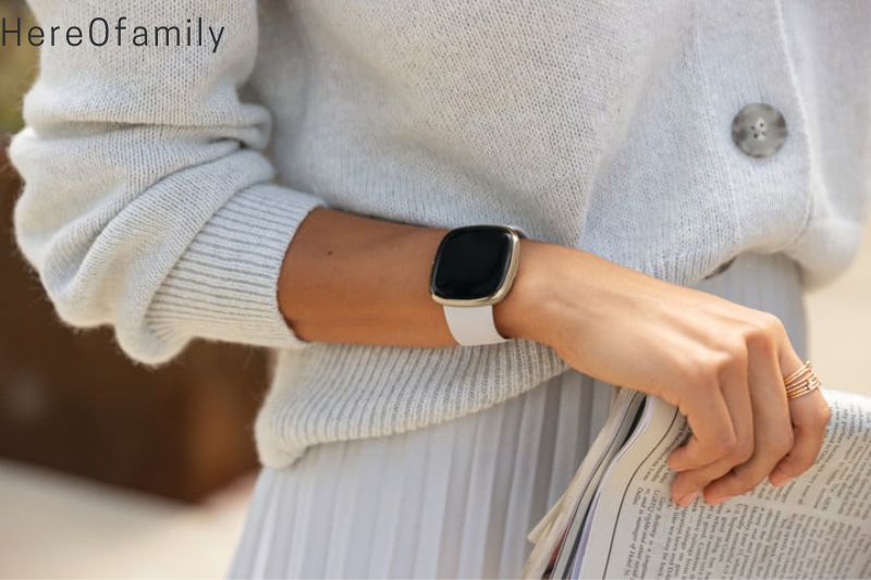 Fitbit Sense Vs Galaxy Watch 4
